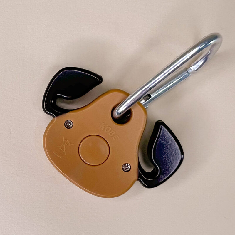 Kit da Passeggio per cani - con torcia e portasacchetti - immagine 3